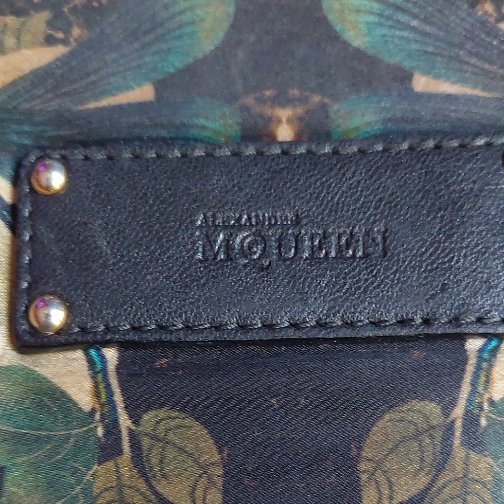 Alexander McQueen Black Patterned Manta Bag
